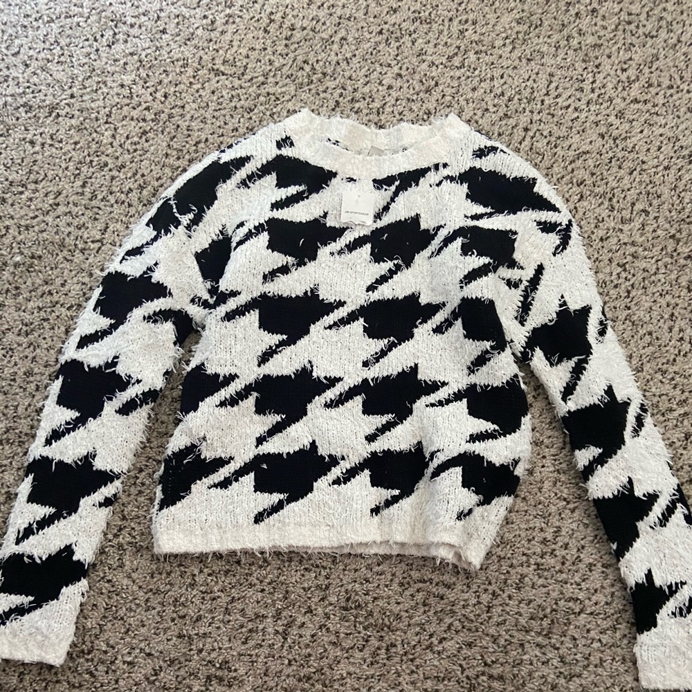 Black and white sweater